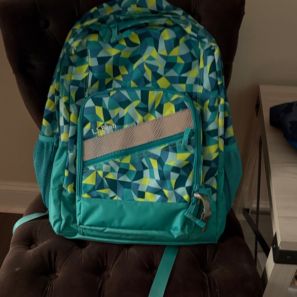 L.L. Bean Vibrant Geometric Backpack - Picture 1 of 2